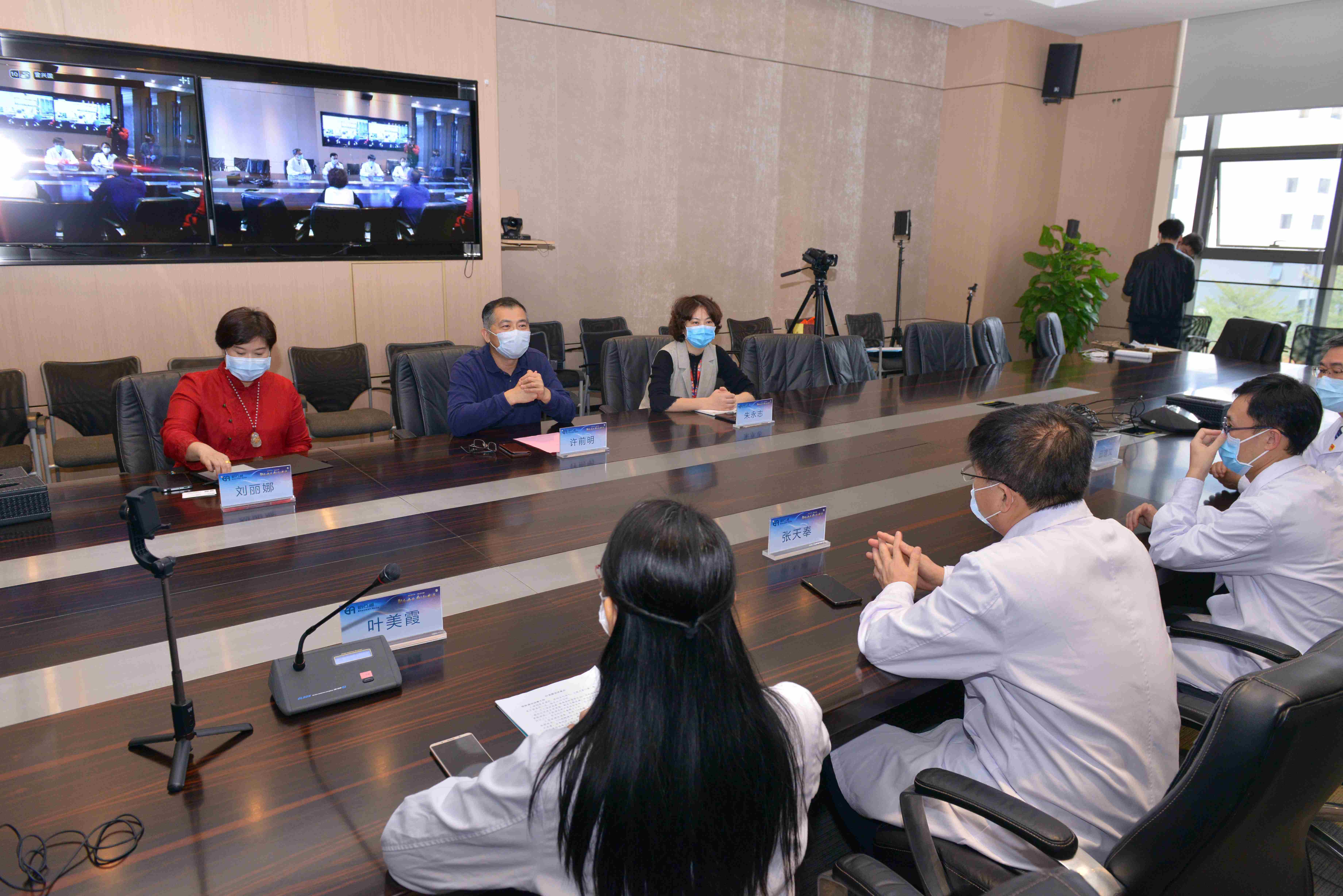 9001cc金沙以诚为本党委联合广州中医药大学深圳医院党委开展“新冠肺炎防控知识进企业”活动